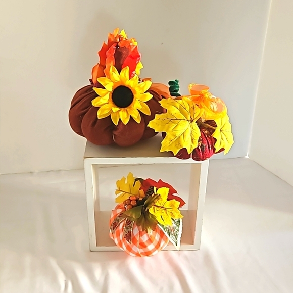 Hand Crafted Harvest Fabric Pumpkins 3Set Orange Farmhouse Handmade Autum Decor - Picture 6 of 17